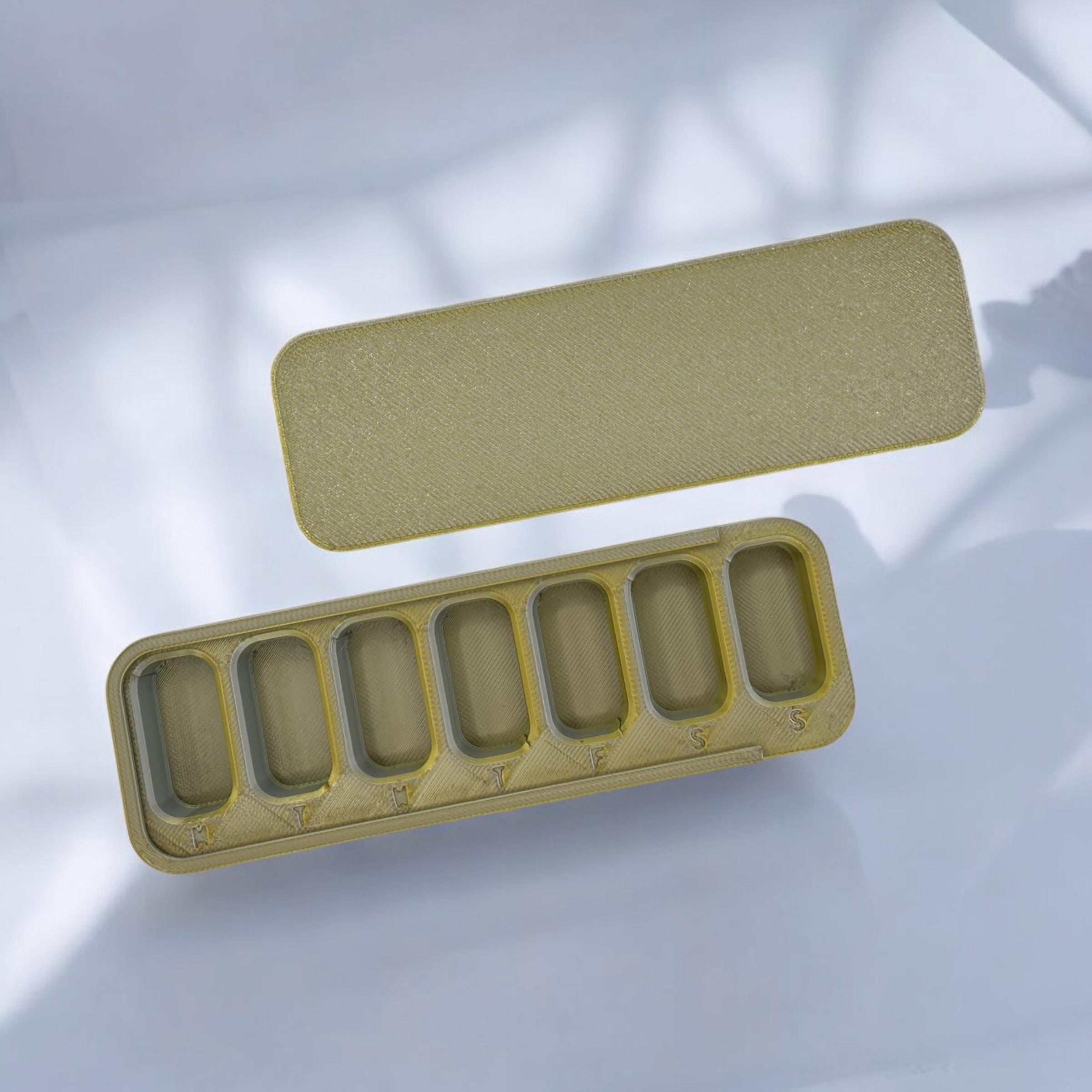 Large 7 Day Pill Case